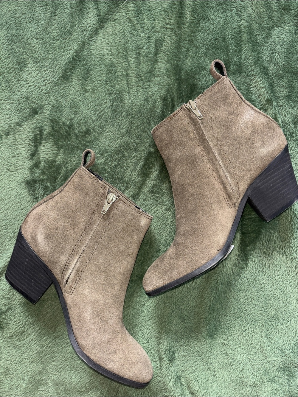 FRYE & Co. Taupe Suede Ankle Boots